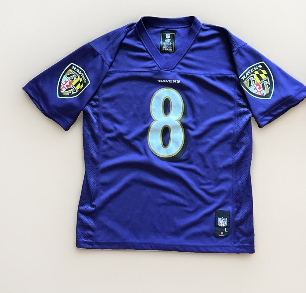 Baltimore Ravens Football Jersey Boys Large 14/16 NFL Lamar Jackson 8 Purple